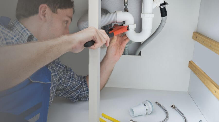 Local tankless water heater installation in Mill City, OR